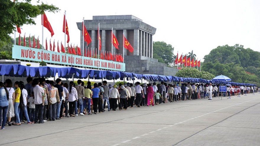 Từ ngày 30/10, tiếp tục tổ chức đón nhân dân vào Lăng viếng Chủ tịch Hồ Chí Minh