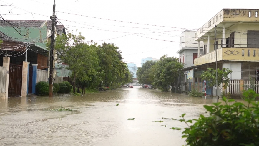 Thời tiết hôm nay 16/10: Đà Nẵng, Quảng Nam, Quảng Ngãi tiếp tục có mưa rất to