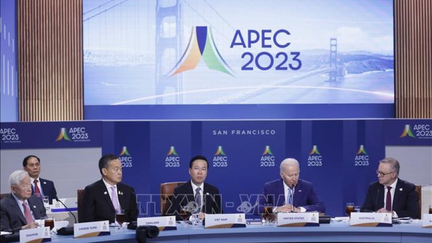 Chủ tịch nước dự đối thoại nhà lãnh đạo các nền kinh tế APEC và khách mời
