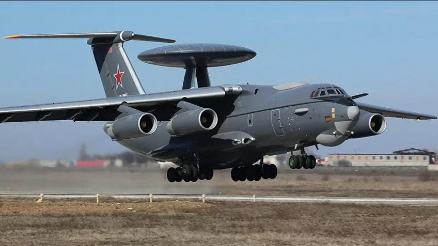 Ukraine tuyên bố bắn hạ máy bay do thám và máy bay chỉ huy của Nga
