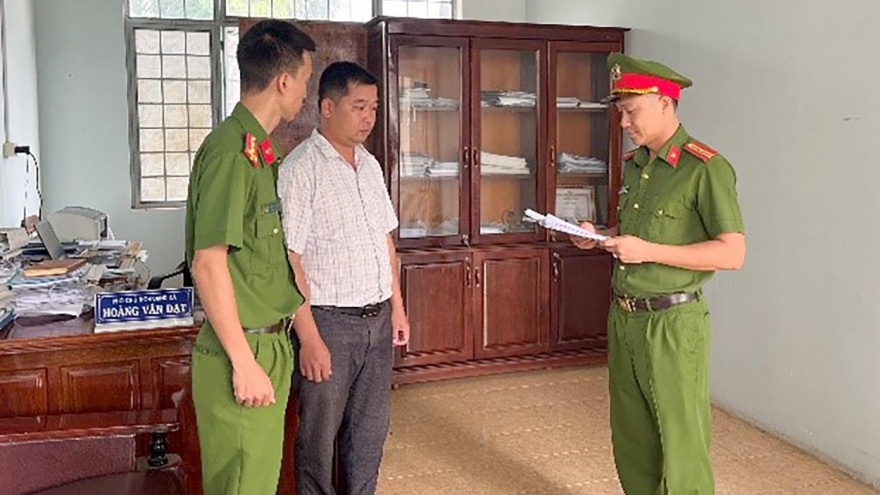 Bắt tạm giam 3 cán bộ huyện Kon Tum liên quan sai phạm đất đai