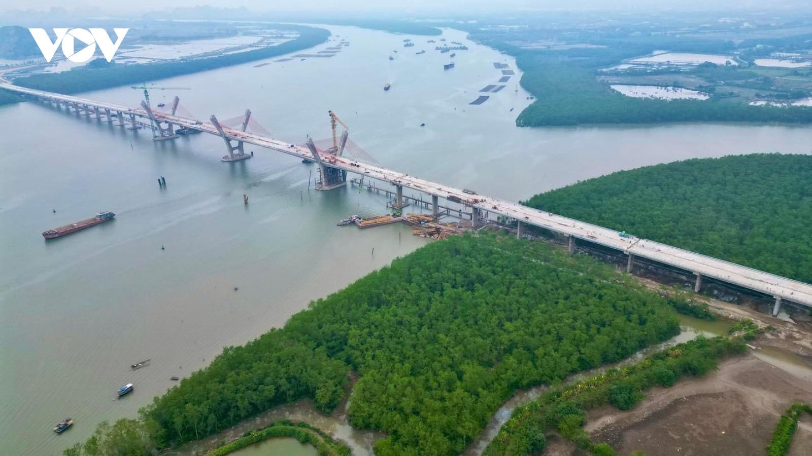 Cầu Bến Rừng (thị xã Quảng Yên, Quảng Ninh) sẽ thông xe tháng 5/2024