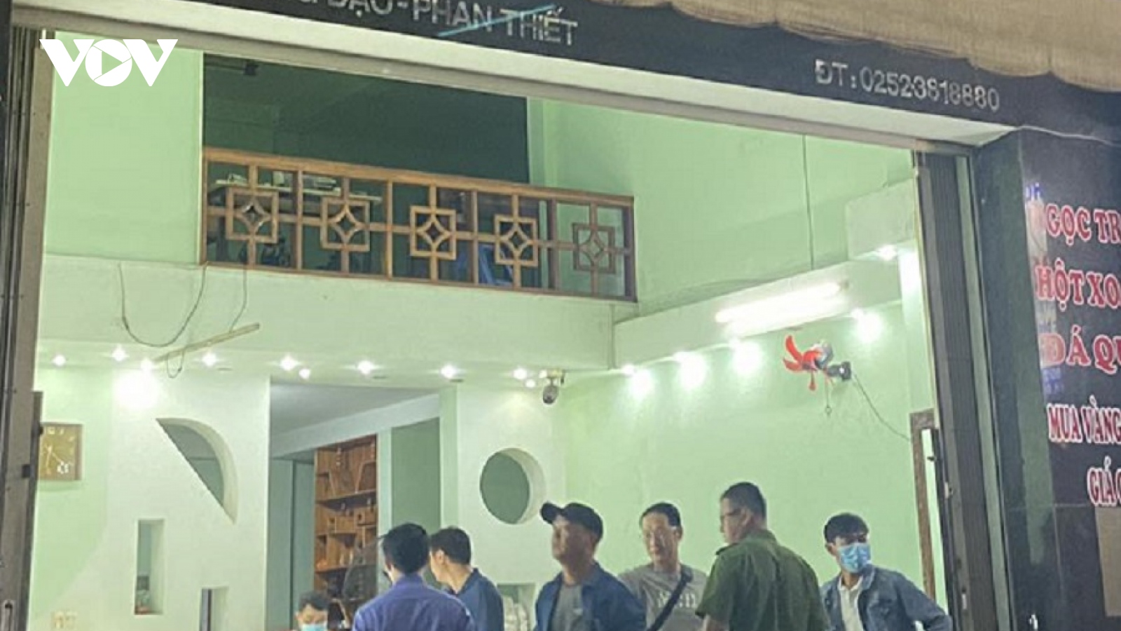 Truy tìm đối tượng cướp tiệm vàng ở Bình Thuận
