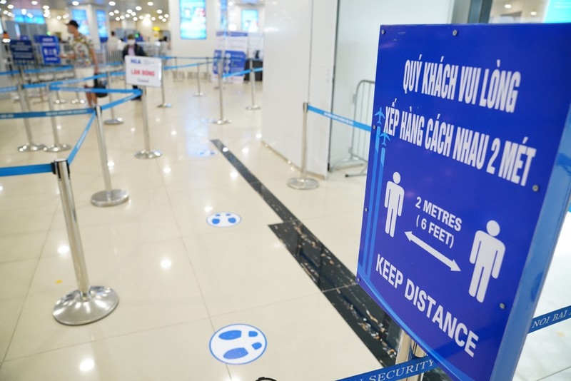 Sân bay Nội Bài khai thác an toàn sau nới lỏng cách ly xã hội