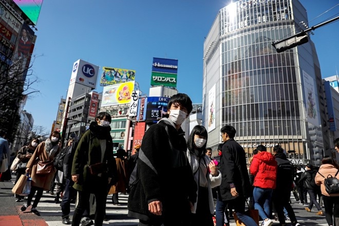 Nhật Bản xem xét mở cửa trở lại một số hoạt động xã hội