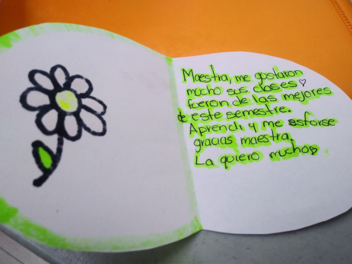 Chuyện về những mẩu giấy đặc biệt của cô giáo Mexico