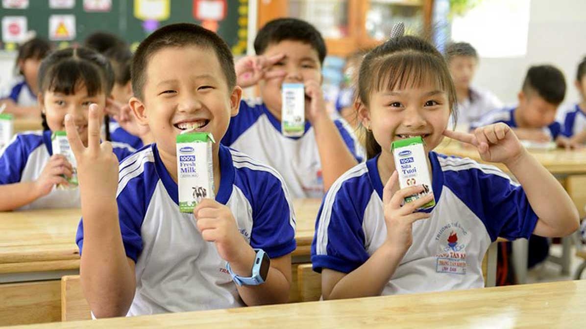 Năm 2020, sữa học đường mở rộng đến 24 quận, huyện ở TP HCM
