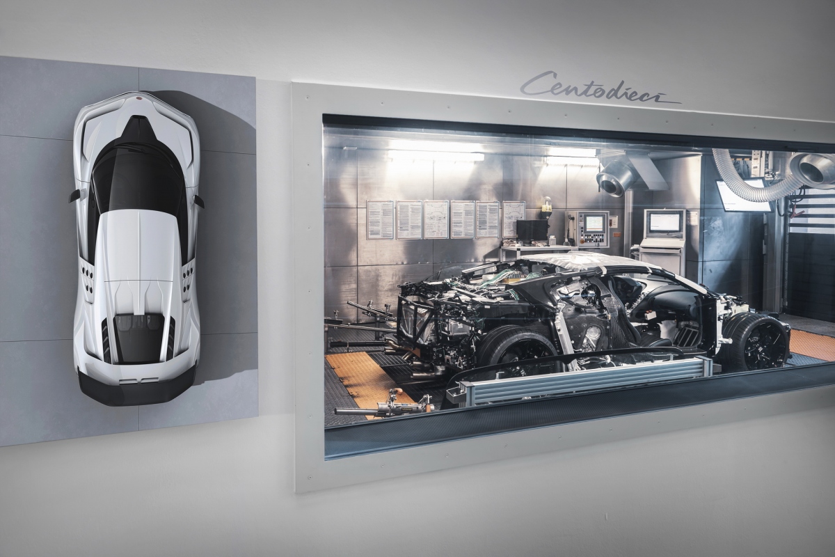 Siêu phẩm của "CR7" Bugatti Centodieci bắt đầu quá trình phát triển