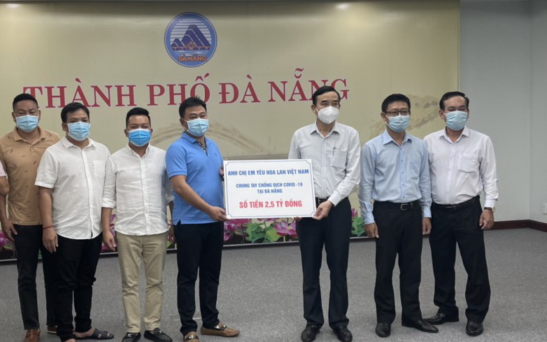 Câu lạc bộ Lan Sông Hàn trao 2,5 tỷ đồng hỗ trợ Đà Nẵng chống dịch