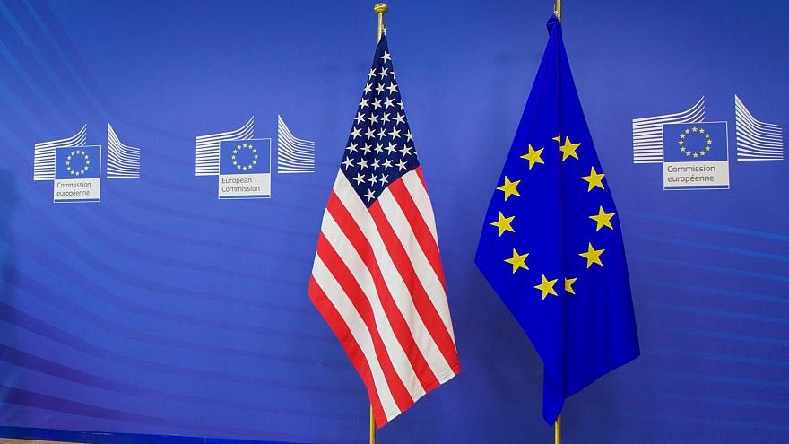 Bê bối do thám đồng minh trước thềm chuyến thăm châu Âu của Tổng thống Mỹ