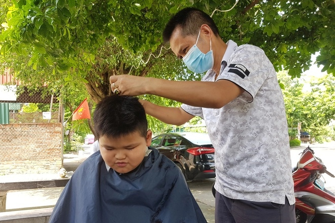 Ninh Bình cho phép mở cửa dịch vụ ăn uống, cắt tóc, tập gym từ ngày 11/9