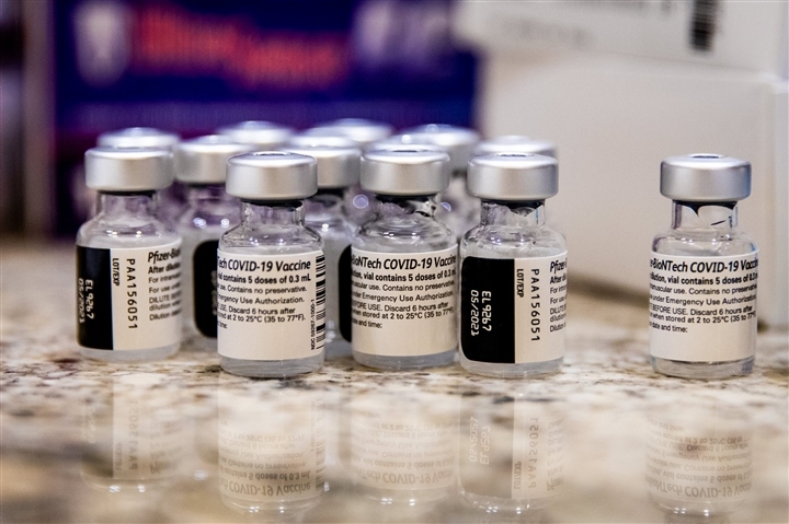 Mỹ loại bỏ hơn 15 triệu liều vaccine Covid-19