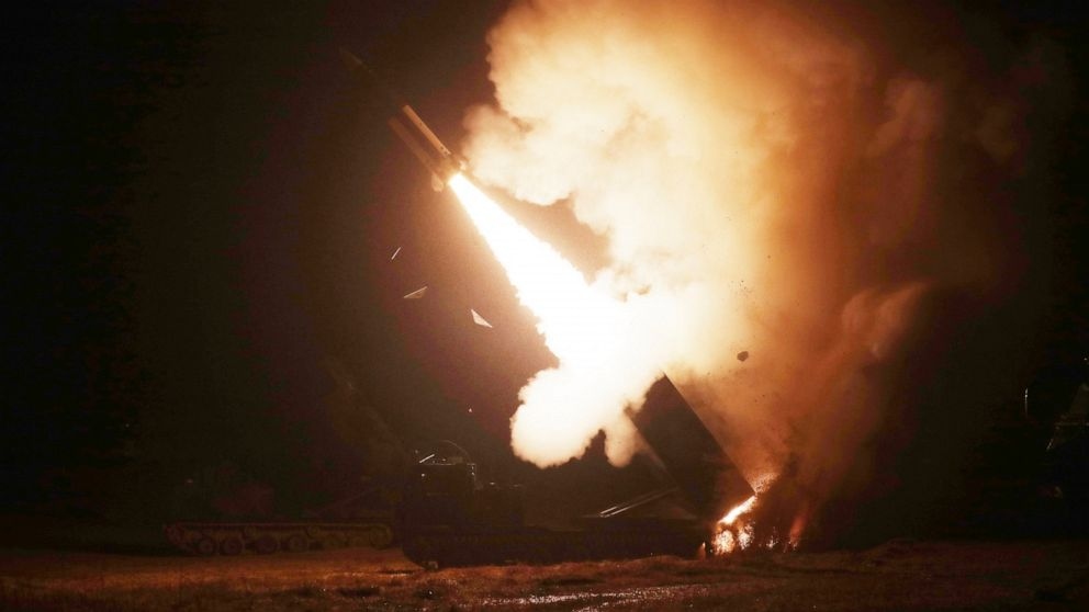 Tên lửa Hàn Quốc gặp trục trặc phát nổ khi tập trận đáp trả Triều Tiên