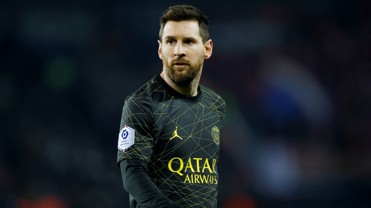 Messi bị chế nhạo sau pha bỏ lỡ không tưởng ở cự ly chưa đầy 10m