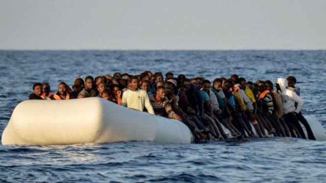 Đắm thuyền ở ngoài khơi Tunisia, ít nhất 34 người di cư châu Phi mất tích