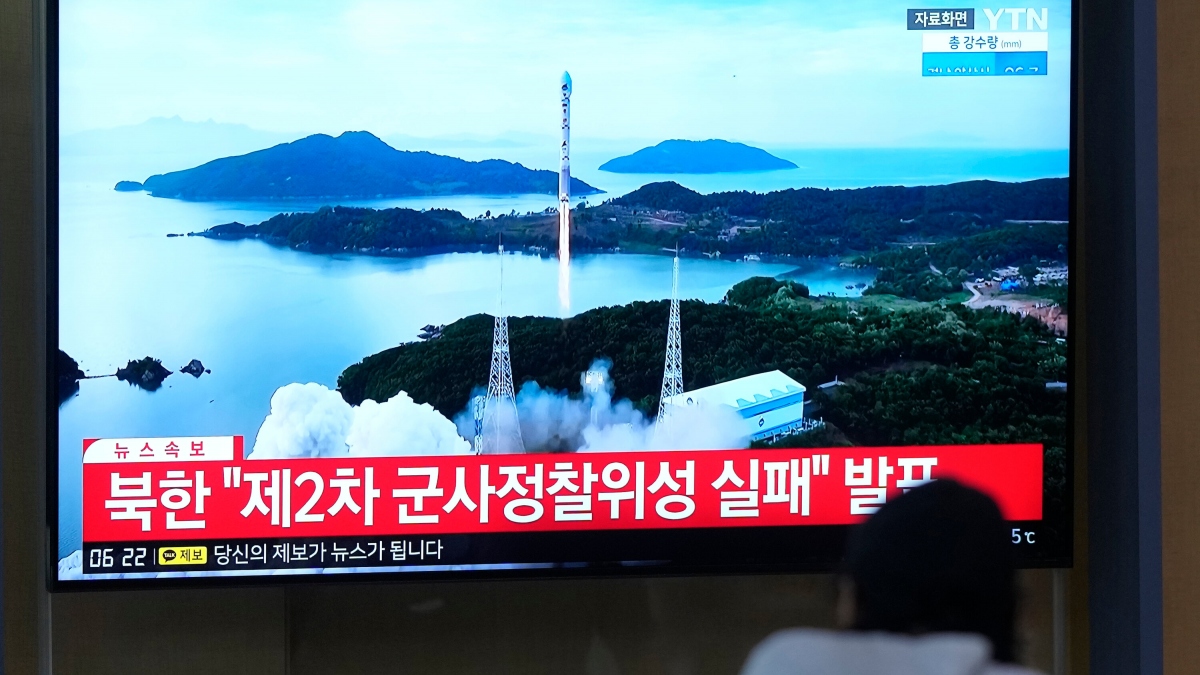 Ngoại trưởng Nhật - Hàn - Mỹ điện đàm sau vụ Triều Tiên phóng vệ tinh