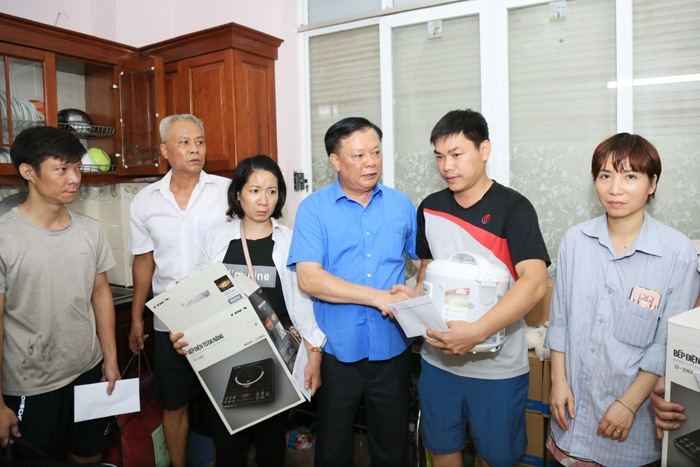 Hà Nội thực hiện hàng loạt hỗ trợ dành cho các nạn nhân trong vụ cháy chung cư mini