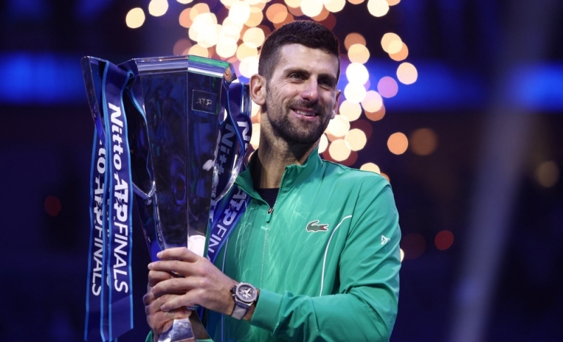 Djokovic lần thứ 7 đăng quang tại ATP Finals, vượt qua Roger Federer