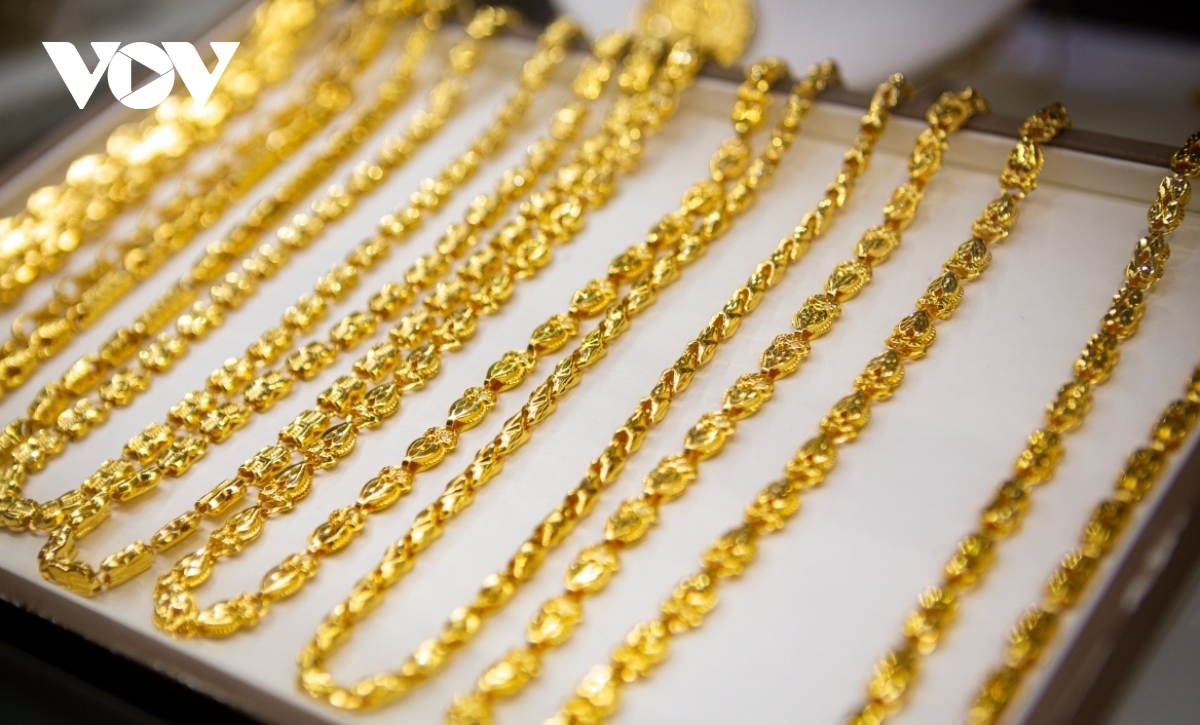 Giá vàng hôm nay 18/4: Vàng SJC tăng vượt mốc 84 triệu đồng/lượng