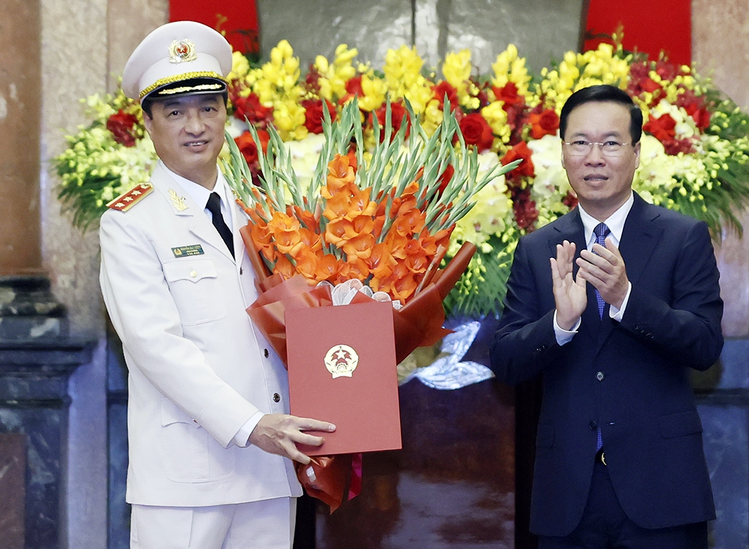 Thăng cấp bậc hàm Thượng tướng cho Thứ trưởng Bộ Công an Nguyễn Duy Ngọc