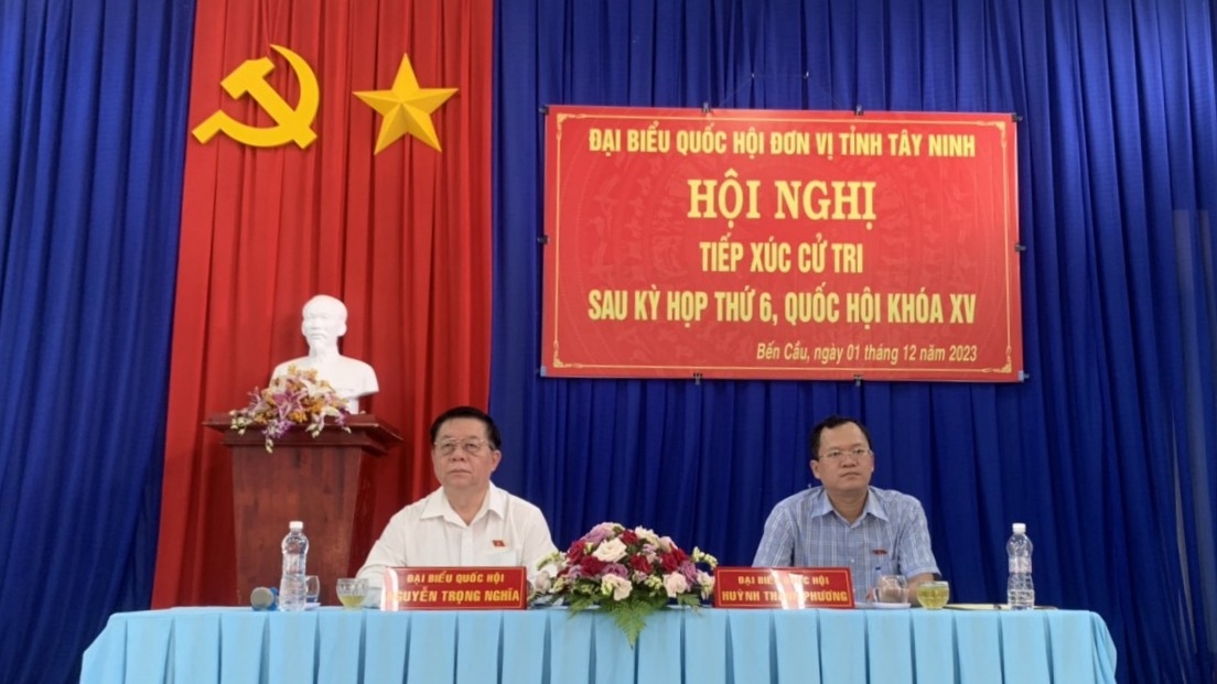 Trưởng ban Tuyên giáo Trung ương Nguyễn Trọng Nghĩa tiếp xúc cử tri Tây Ninh
