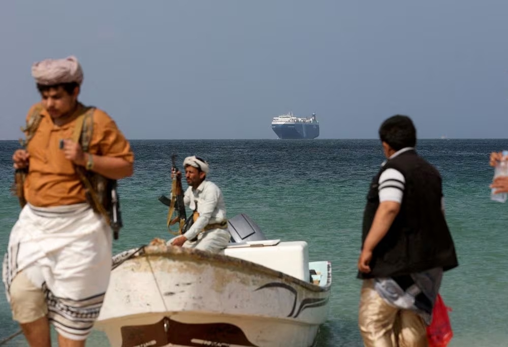 Lực lượng Houthi nhắm mục tiêu vào tàu container ở Ấn Độ Dương
