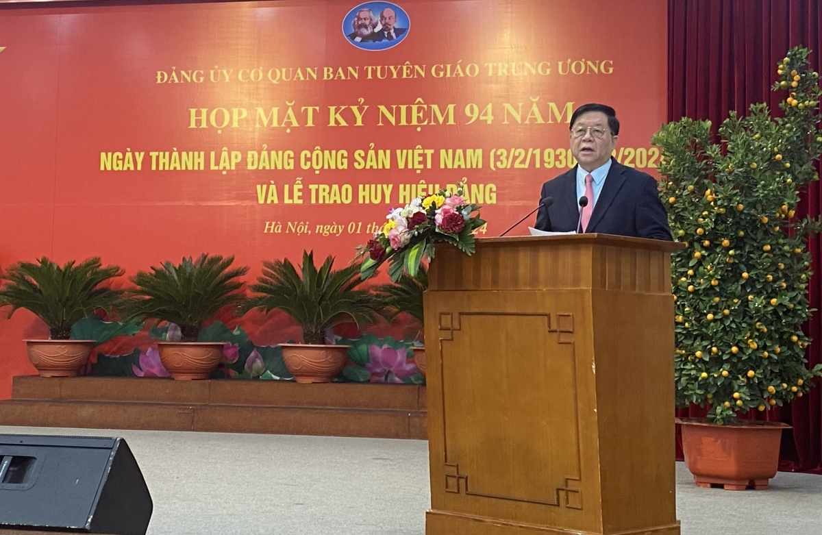 Ông Nguyễn Trọng Nghĩa dự Họp mặt 94 năm Ngày thành lập ĐCS Việt Nam