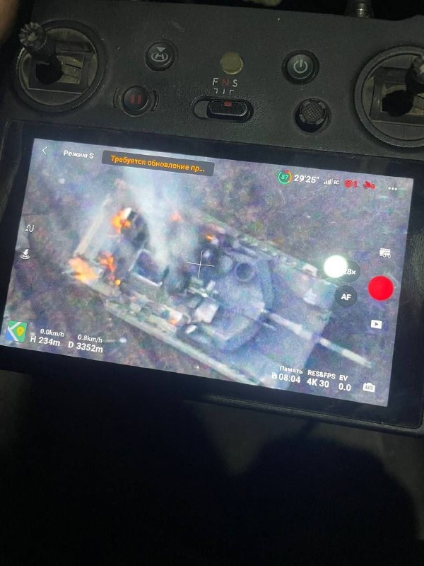 Nga bắn cháy xe tăng Abrams đầu tiên ở Ukraine