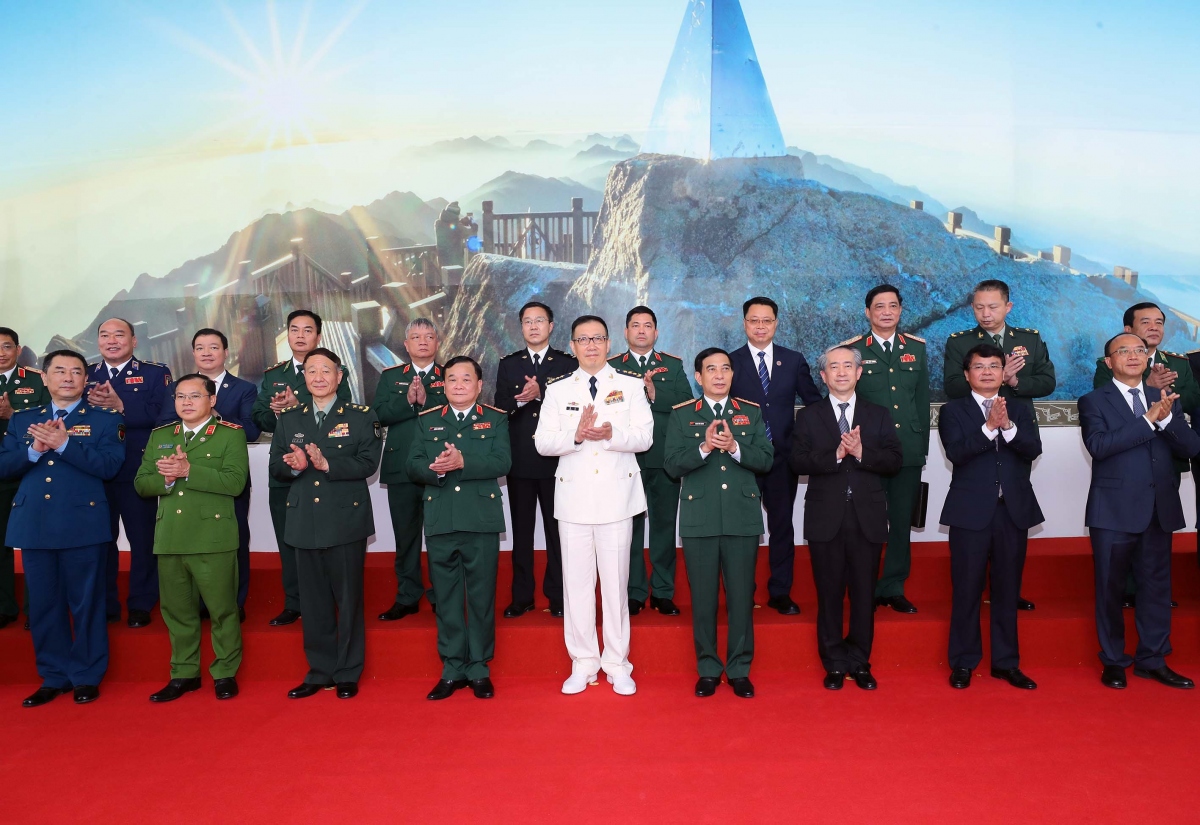 Việt Nam - Trung Quốc nhất trí “hợp tác quốc phòng - an ninh thực chất hơn”