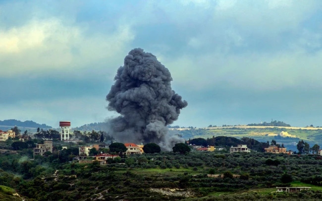 Israel không kích liên tiếp vào Lebanon