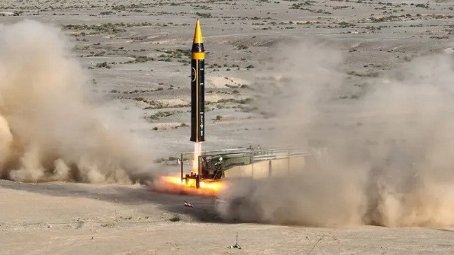 Cuộc tấn công vào Israel tiết lộ điều gì về kho vũ khí của Iran?