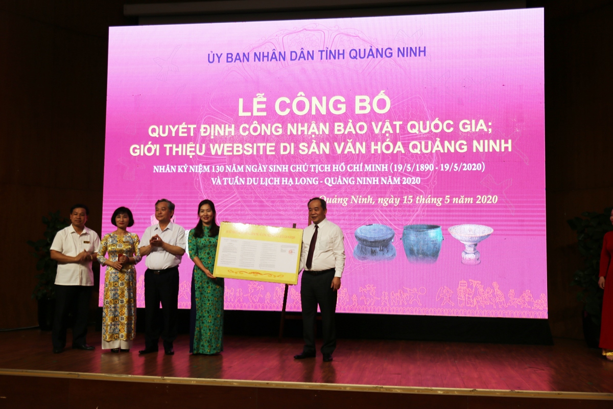 Quảng Ninh đón nhận thêm 3 bảo vật quốc gia