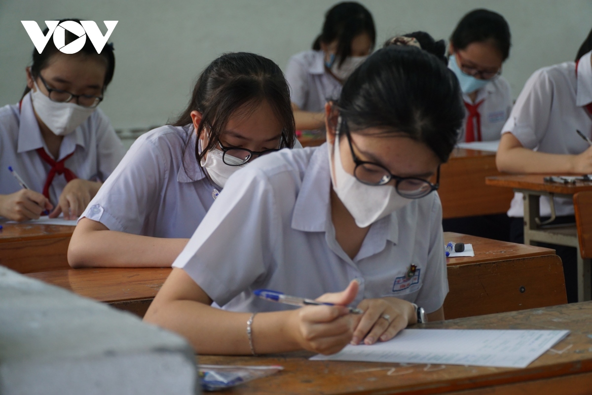 Đà Nẵng, Bình Định hỗ trợ học sinh và người dân ảnh hưởng bởi dịch Covid-19