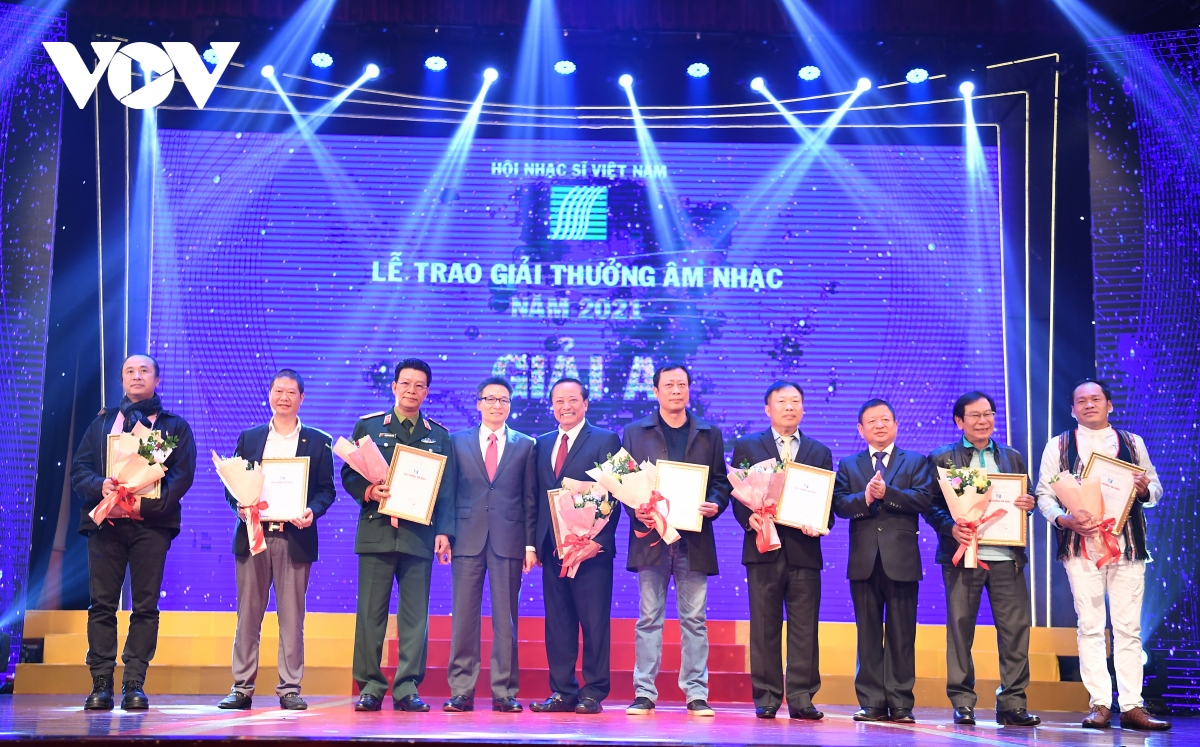 Nhạc sĩ Lê Minh Sơn giành giải A, giải thưởng Hội Nhạc sĩ VN với ca khúc “Voi không đuôi”