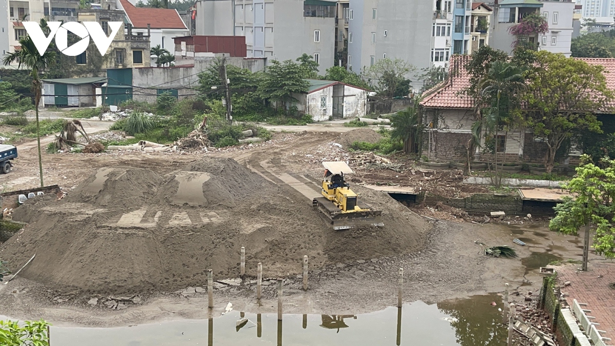 Lấp hồ để đấu giá đất ở Long Biên: Dân kiến nghị điều chỉnh quy hoạch