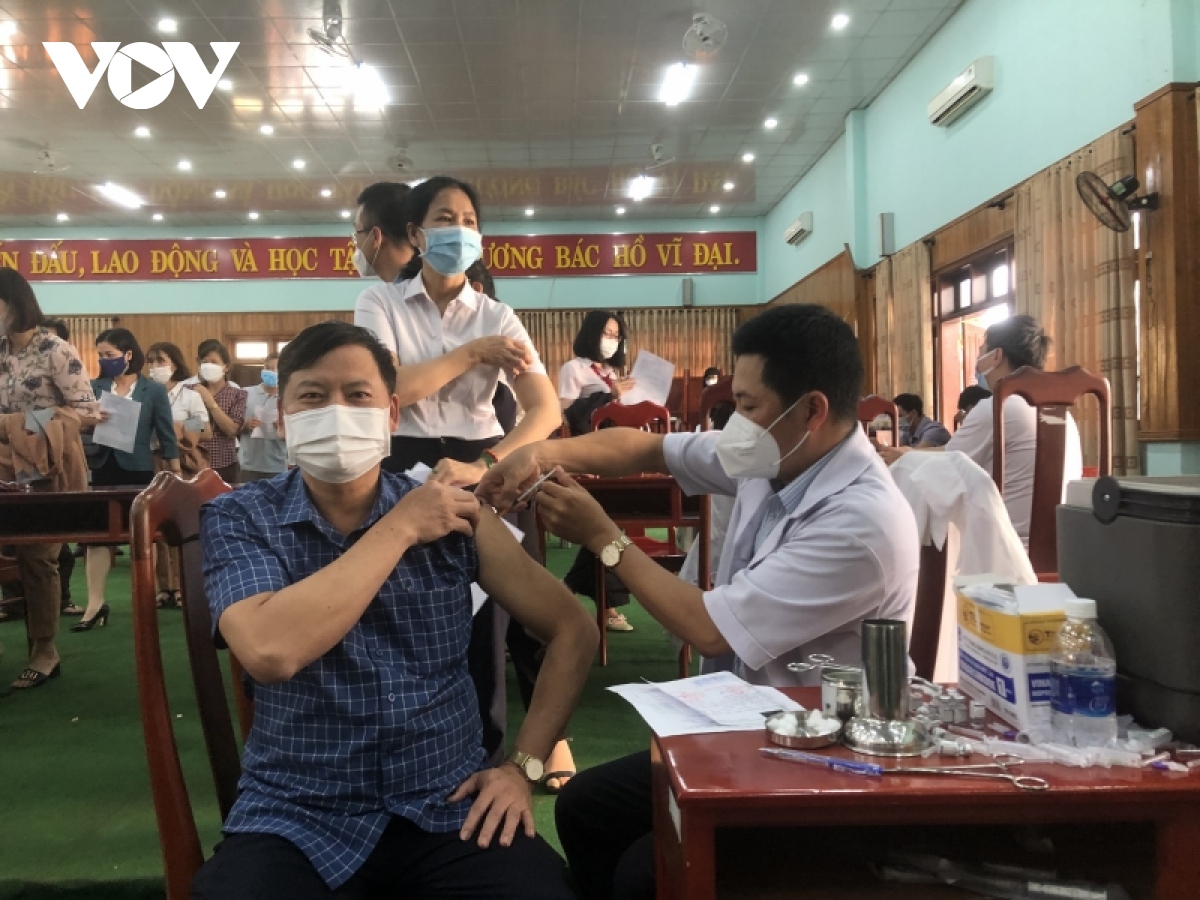 Đắk Nông sẽ hoàn thành tiêm mũi 3 vaccine phòng Covid-19 trong tháng 3