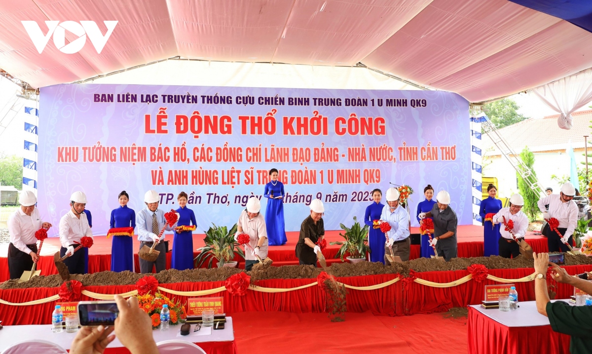 Ban liên lạc Trung đoàn 1 U Minh khởi công Khu tưởng niệm Bác Hồ