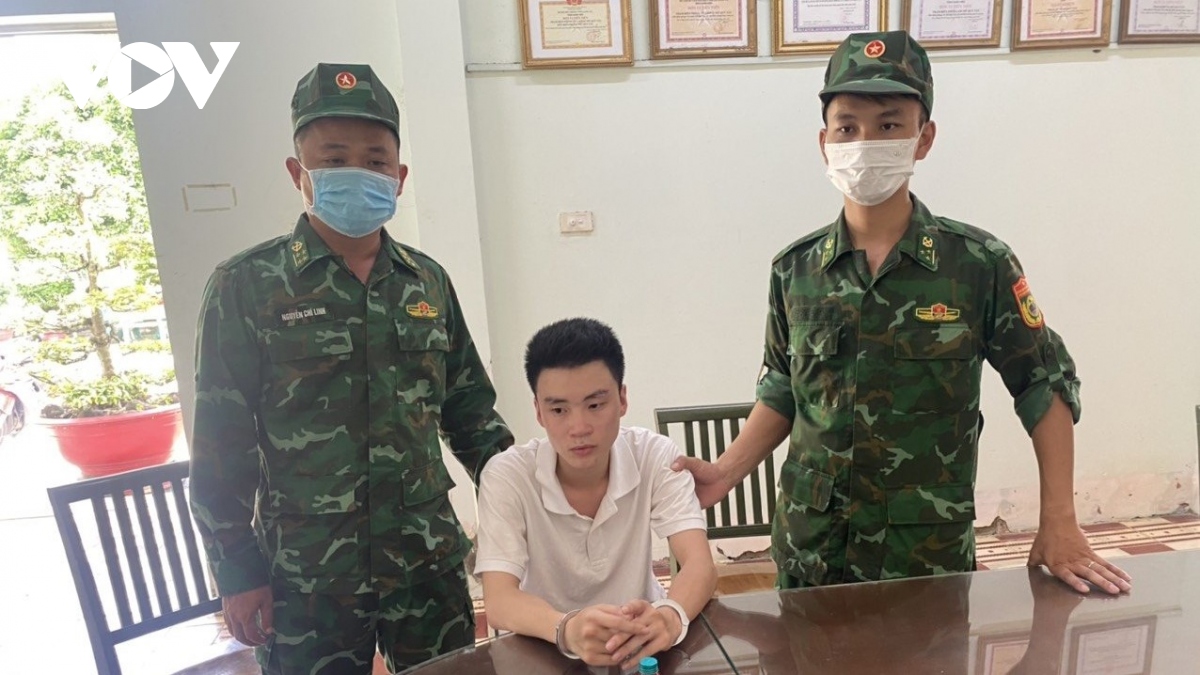 Thanh niên mang theo ma túy vượt biên trái phép từ Campuchia về Việt Nam