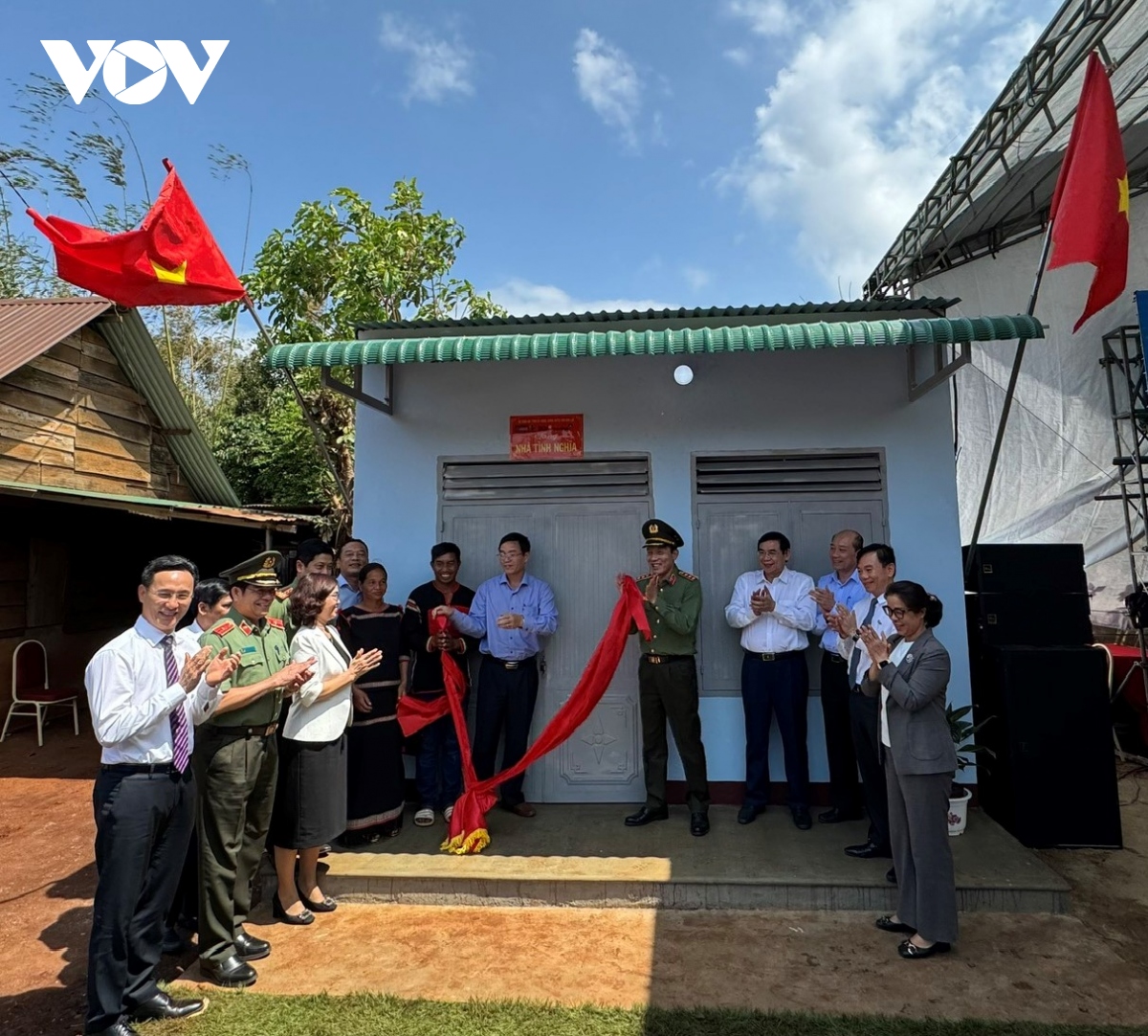 Bộ Công an triển khai xây tặng 1.200 căn nhà hỗ trợ hộ nghèo ở Đắk Lắk