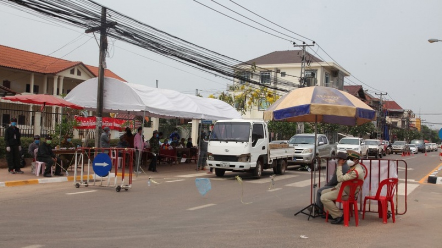 Lào kéo dài thời gian giãn cách xã hội thêm 14 ngày