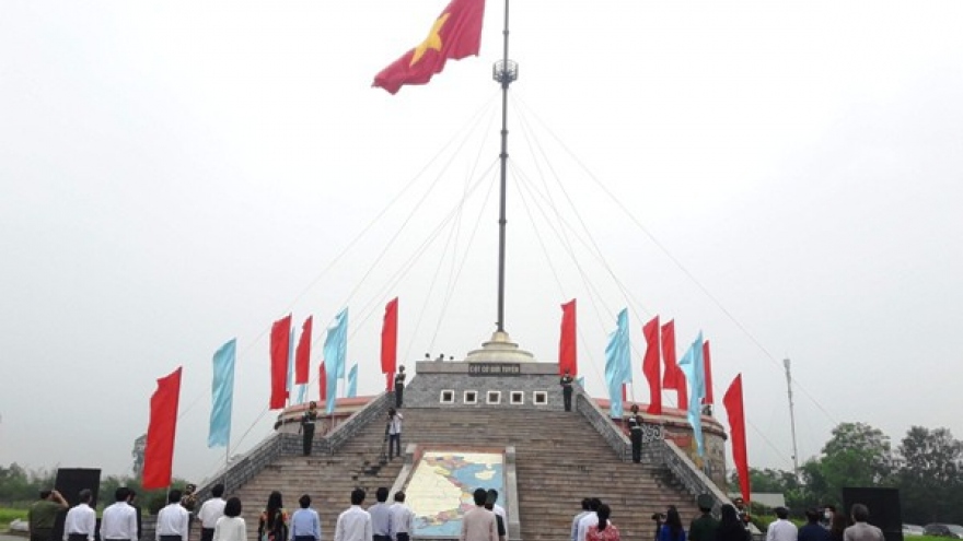 Lễ thượng cờ thống nhất non sông tại Hiền Lương - Bến Hải