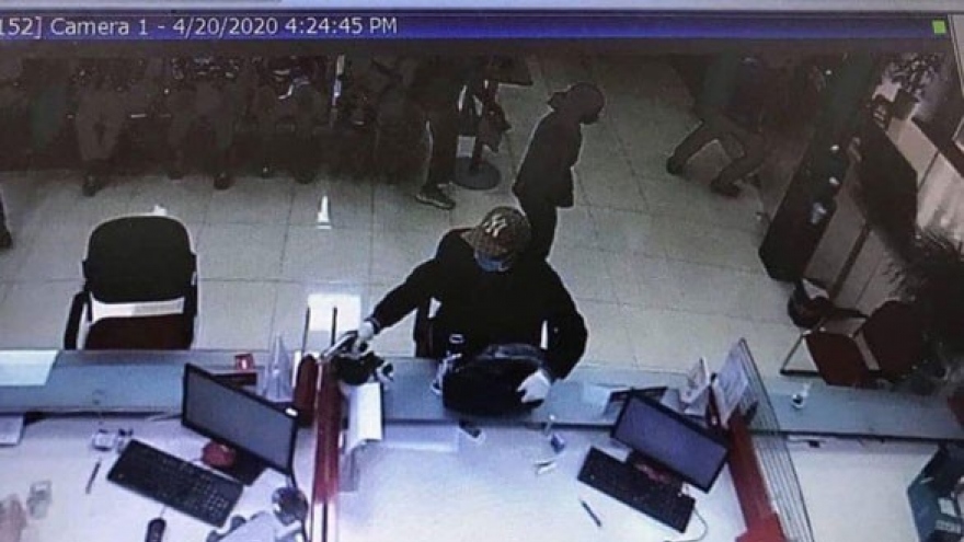 Khẩn trương điều tra vụ cướp ngân hàng tại huyện Sóc Sơn (Hà Nội)