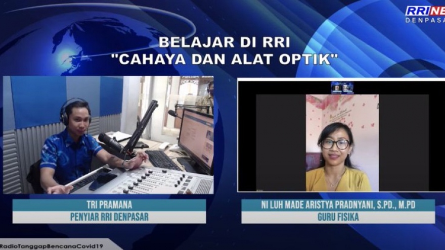 Lớp học Radio mùa Covid-19 của Đài phát thanh quốc gia Indonesia