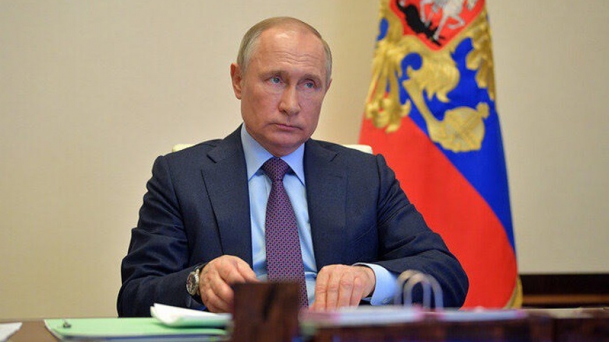 Tổng thống Nga Putin họp về biện pháp khôi phục kinh tế thời Covid-19