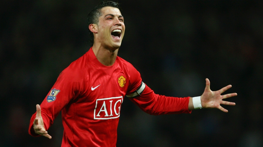 Patrice Evra: “Cristiano Ronaldo đã đồng ý trở lại MU“