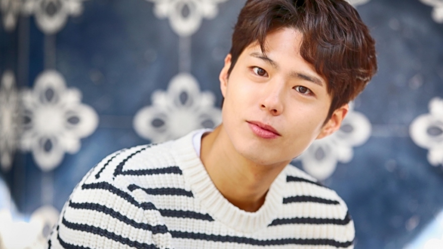 “Tình tin đồn của Song Hye Kyo” Park Bo Gum ấn định ngày nhập ngũ