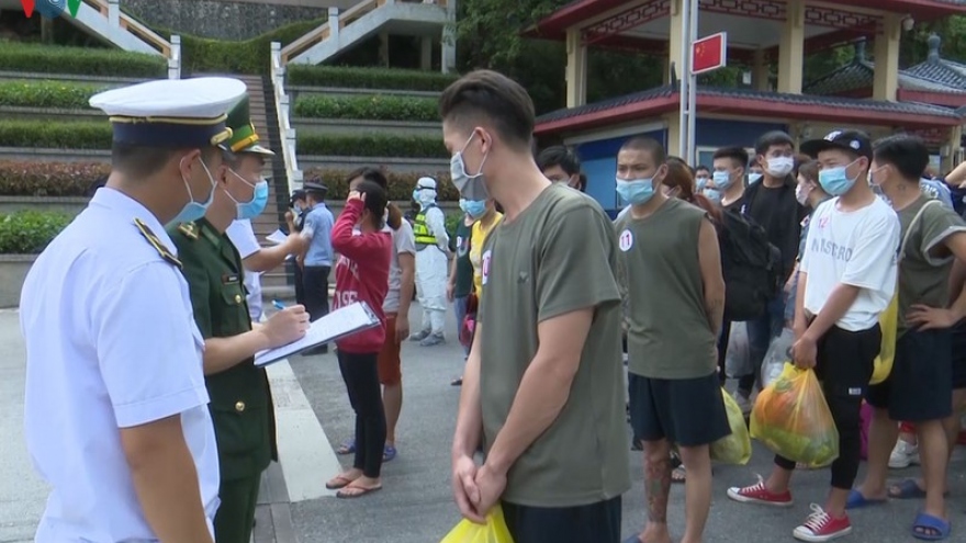 Lạng Sơn tiếp nhận 91 công dân xuất cảnh trái phép Trung Quốc trao trả
