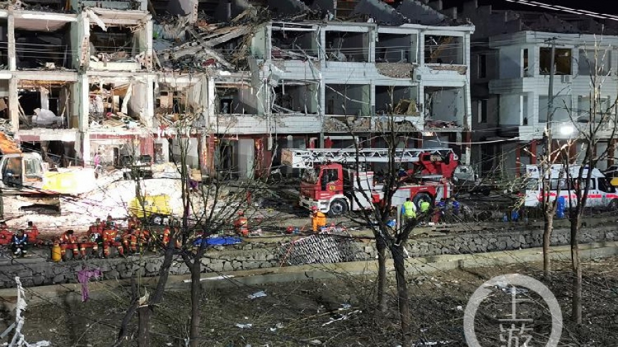 Vụ nổ xe bồn tại Trung Quốc: Đã có 18 người thiệt mạng