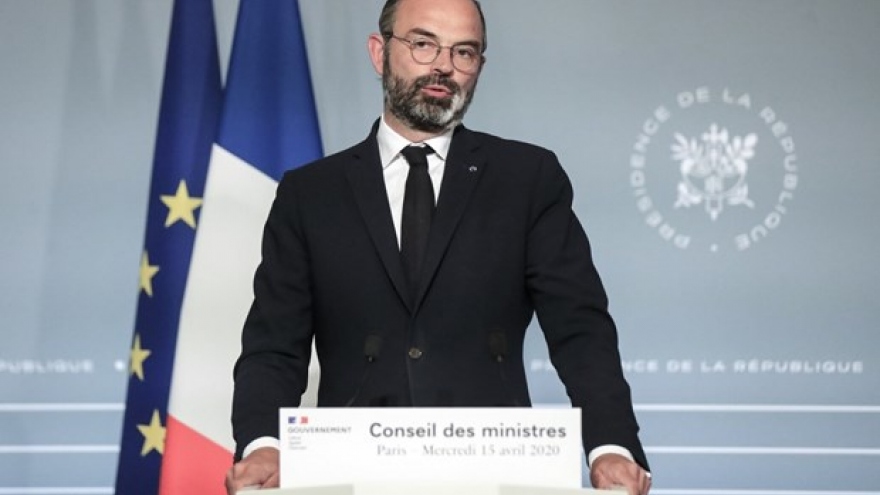Thủ tướng và toàn bộ chính phủ Pháp từ chức, mở đường cải tổ nội các