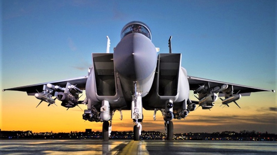 “Đại bàng thép” F-15 EX của Mỹ đáng sợ hơn khi có tên lửa siêu thanh